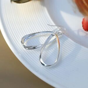 Sterling silver tear drop dangle hoop loop Earrings mobius modernist style